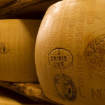 Parmigiano-Reggiano_1