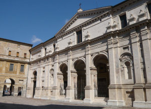 BASILICA DI SANTA BARBARA MANTOVA